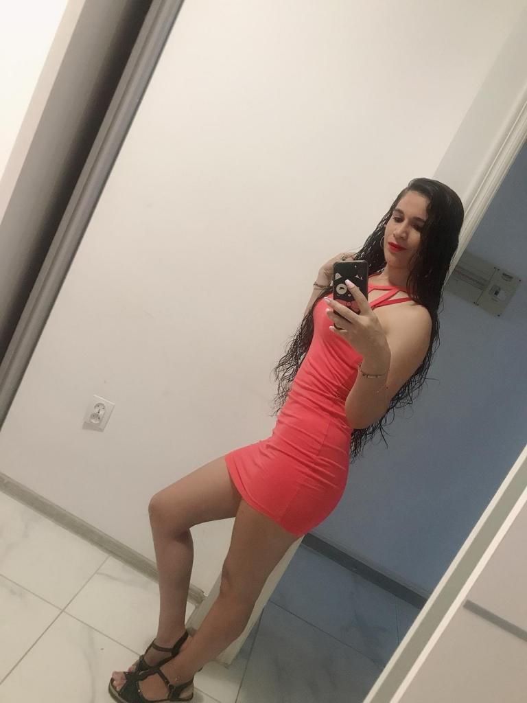 Chica busca chico en Asturias: 