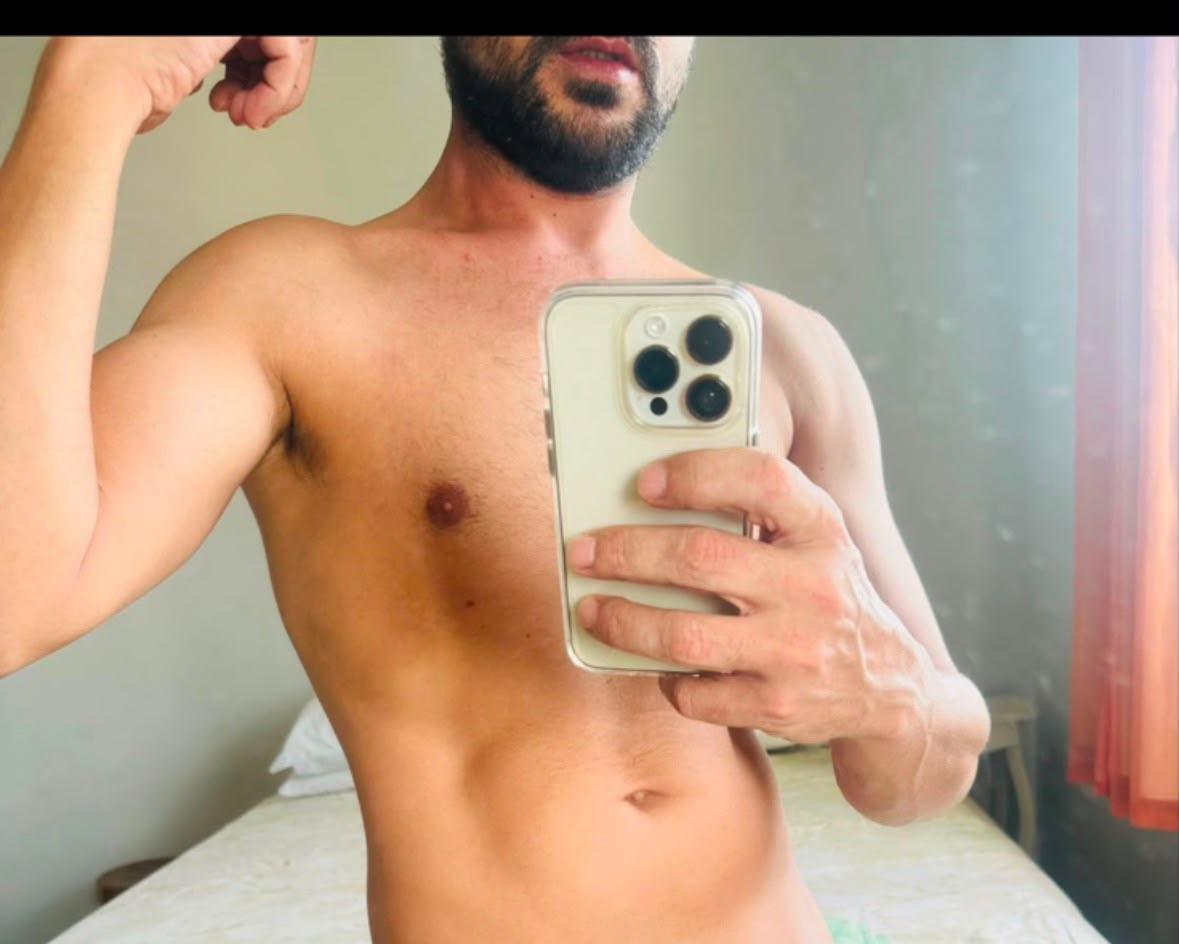 631468107: Chico busca chica en Murcia