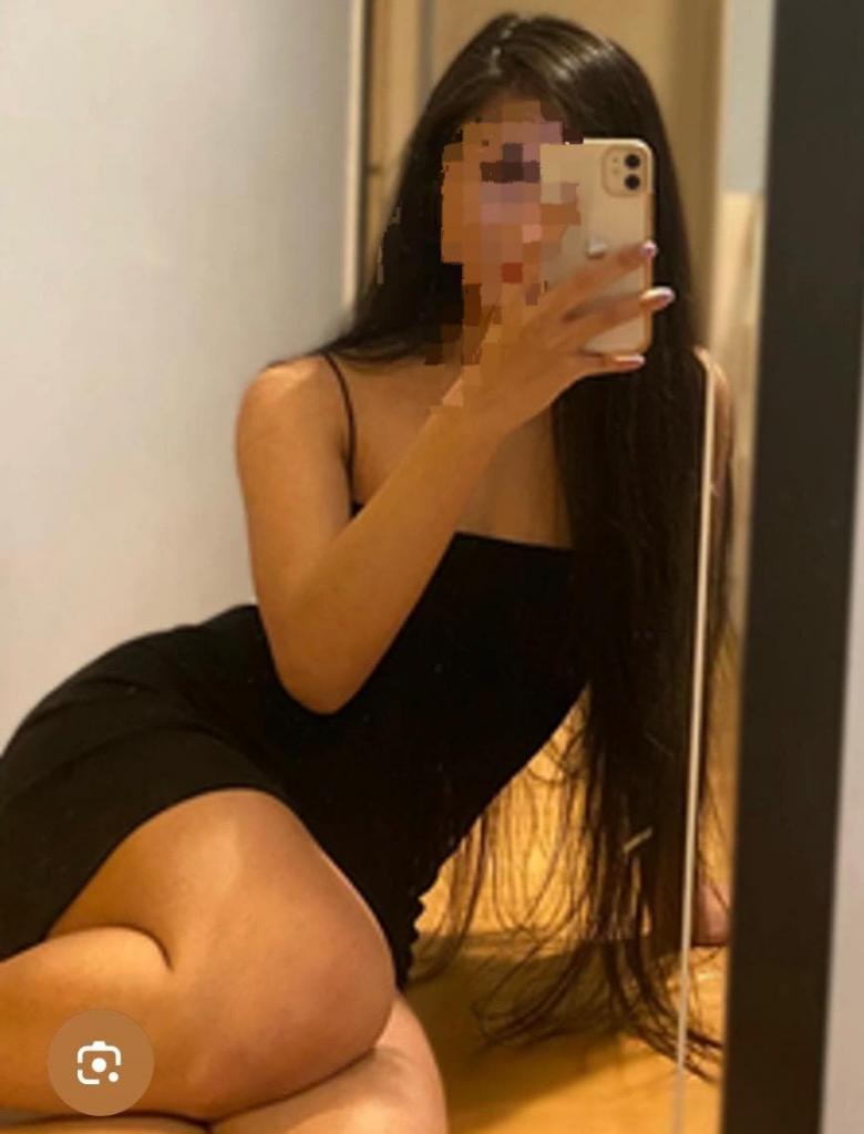 697512284: Chica busca chico en Albacete