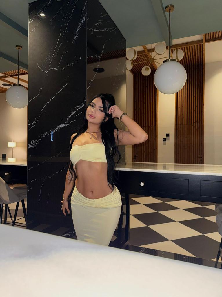 Chica busca chico en Mallorca: 