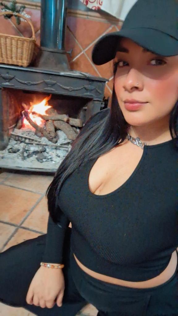 612206345: Chica busca chico en Valencia