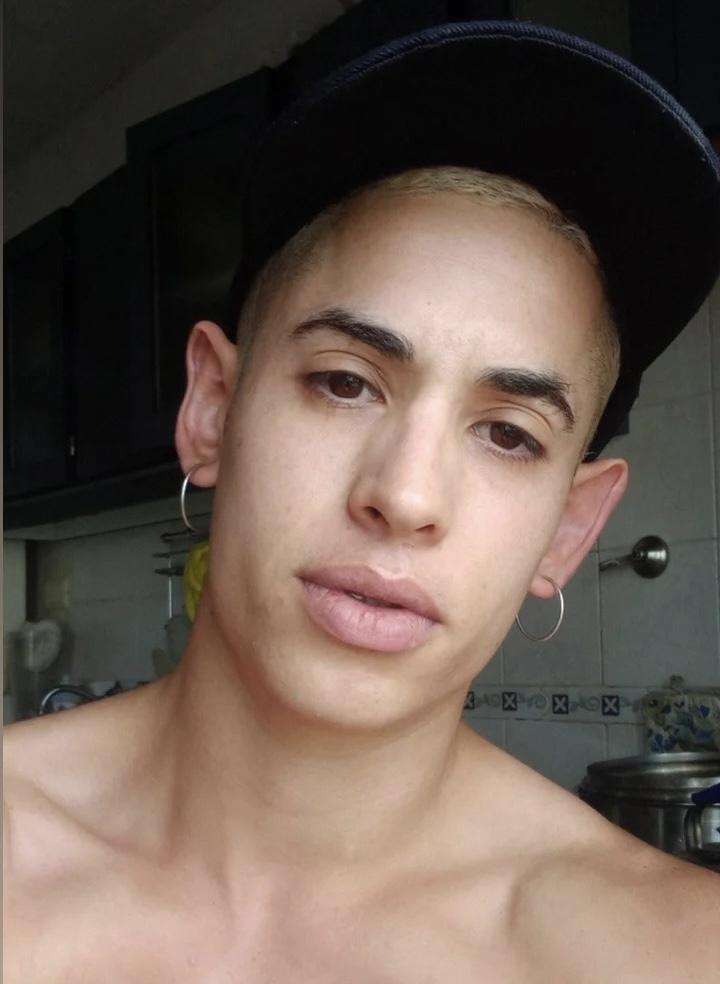 Chico busca chica en Barcelona: 