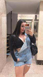 631984136: Chica busca chico en Navarra
