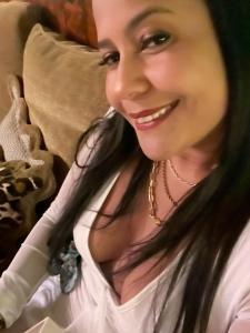 617464022: Chica busca chico en Barcelona
