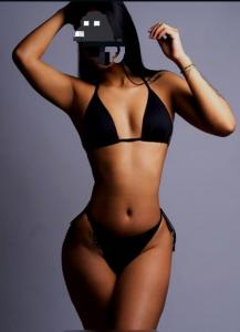 643956194: Chica busca chico en Madrid