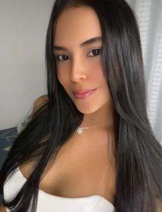 605983323: Chica busca chico en Asturias