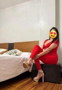 743051677: Chica busca chico en Granada