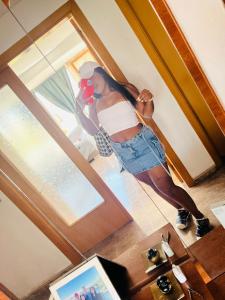 672951597: Chica busca chico en Madrid