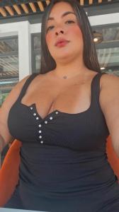 672810023: Chica busca chico en Valencia