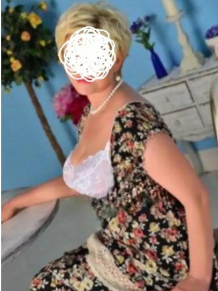 Chica busca chico en Pontevedra: 