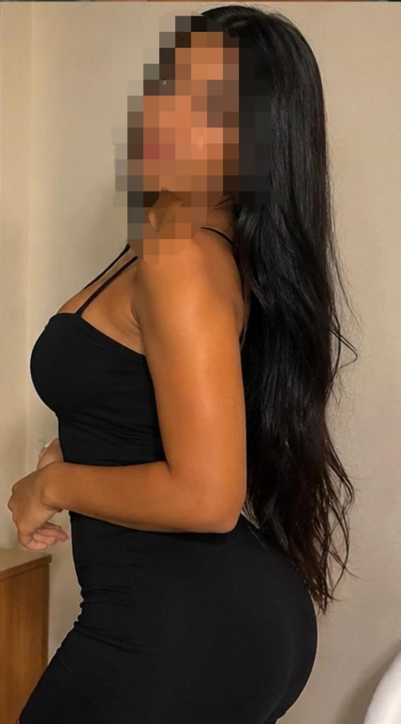 Chica busca chico en Tenerife: 