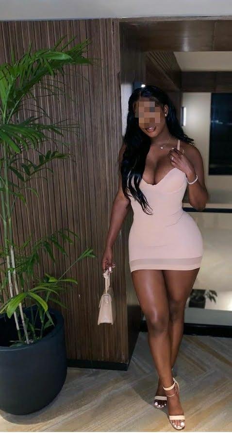 641285901: Chica busca chico en Málaga