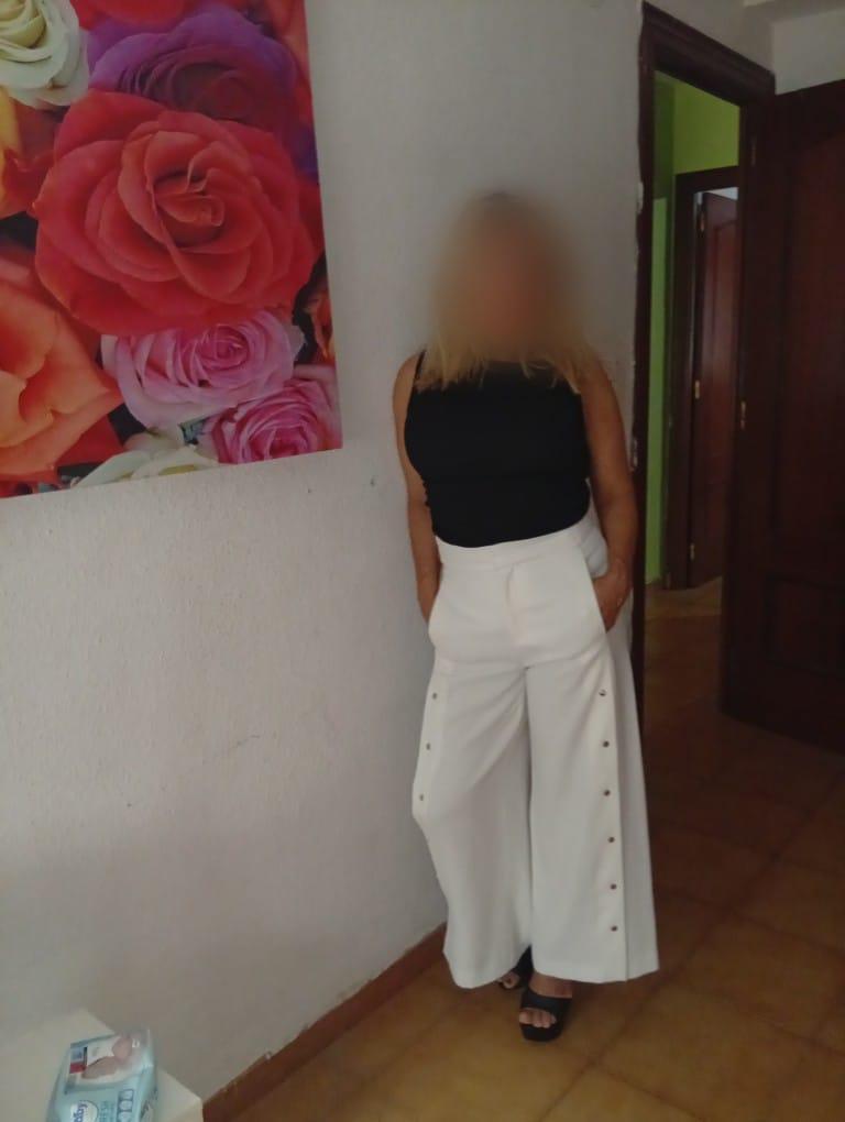 Chica busca chico en Granada: 