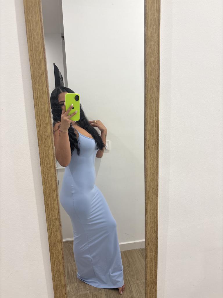 600025814: Chica busca chico en La Coruña