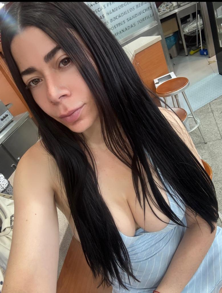 Chica busca chico en Zaragoza: Chica busca chico