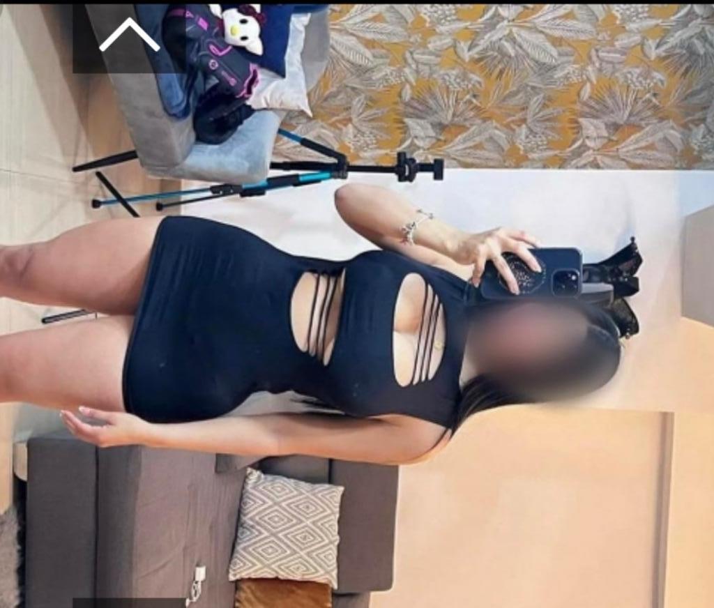 Chica busca chico en Orense: 