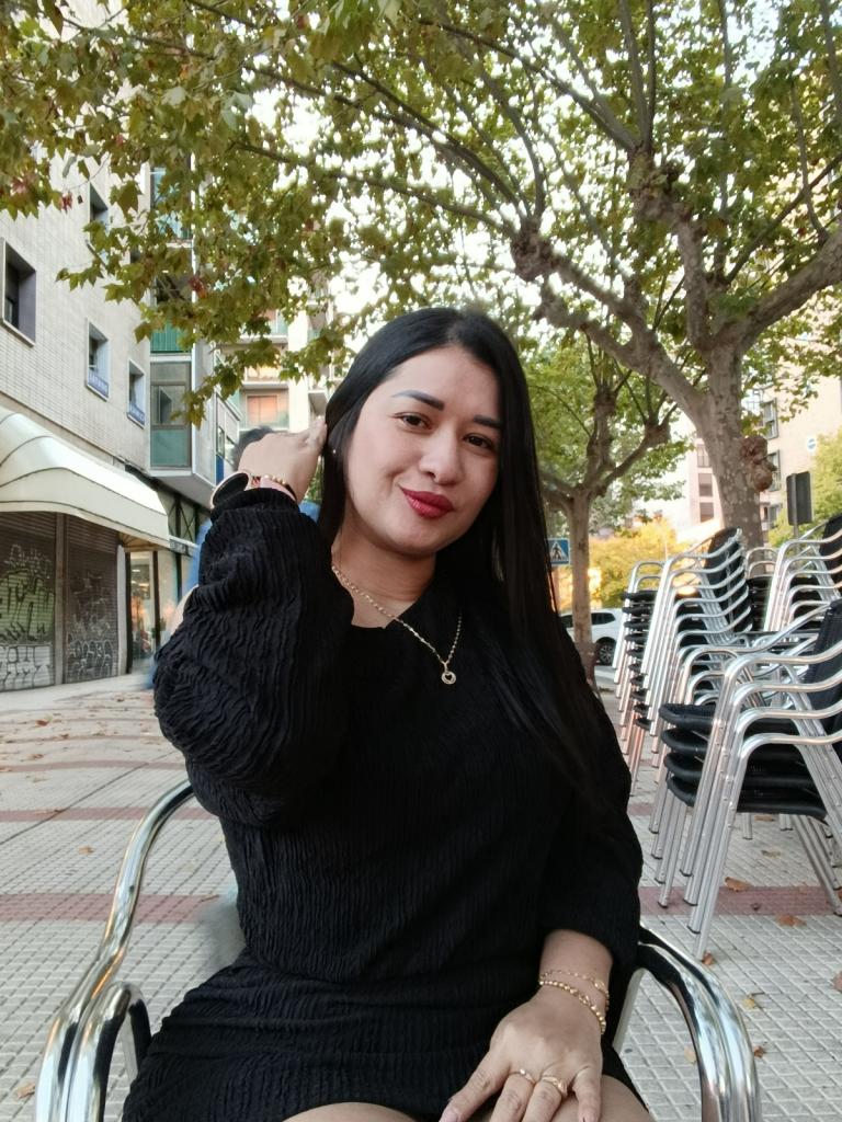 Chica busca chico en La Rioja: 