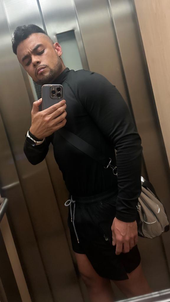 Chico busca chica en Valencia: 