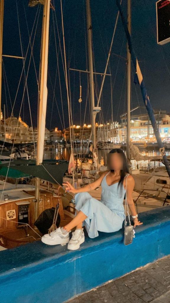 Chica busca chico en La Coruña: 