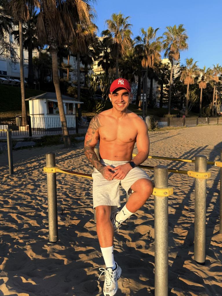 691391977: Chico busca chica en Málaga