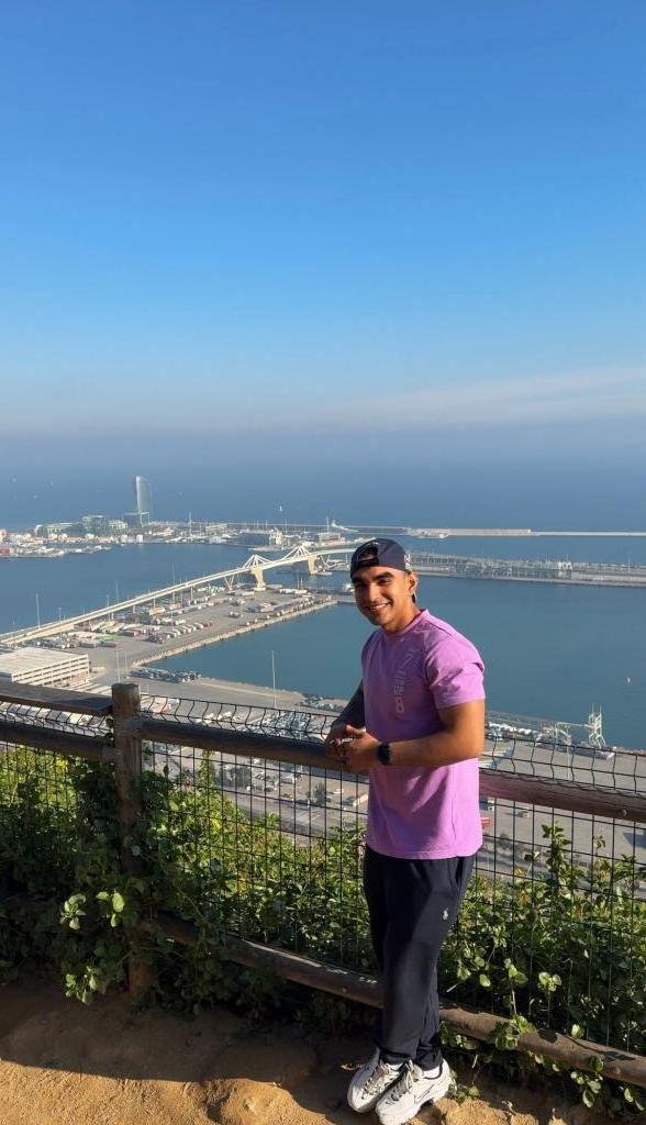 Chico busca chica en Málaga: 