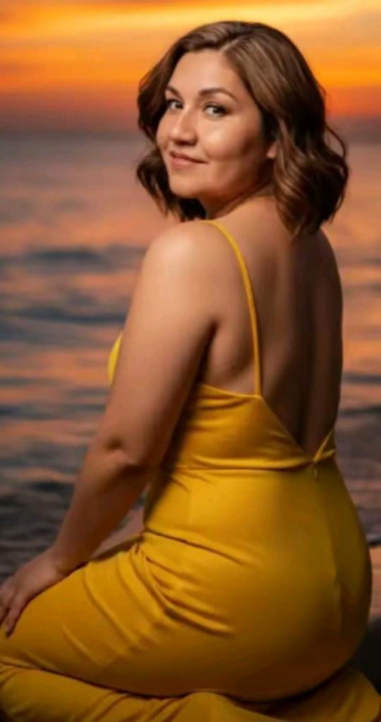 641124053: Chica busca chico en Sevilla