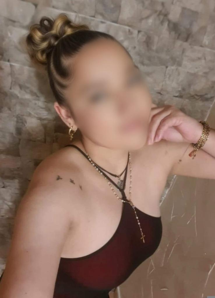 Chica busca chico en Almería: 