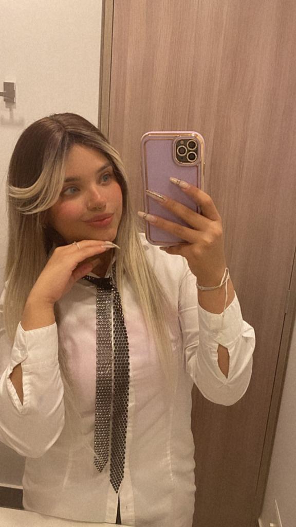 Chica busca chico en Barcelona: Chica busca chico