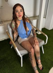632742360: Chica busca chico en Valencia