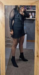 642315669: Chica busca chico en Sevilla