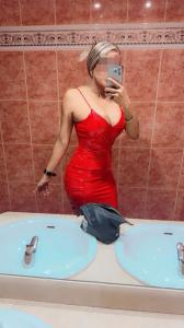 607882717: Chica busca chico en Cádiz