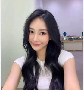 667720580: Chica busca chico en Valencia