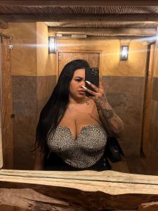 604105088: Chica busca chico en Barcelona