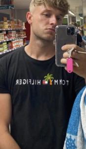 612411515: Chico busca chica en La Coruña