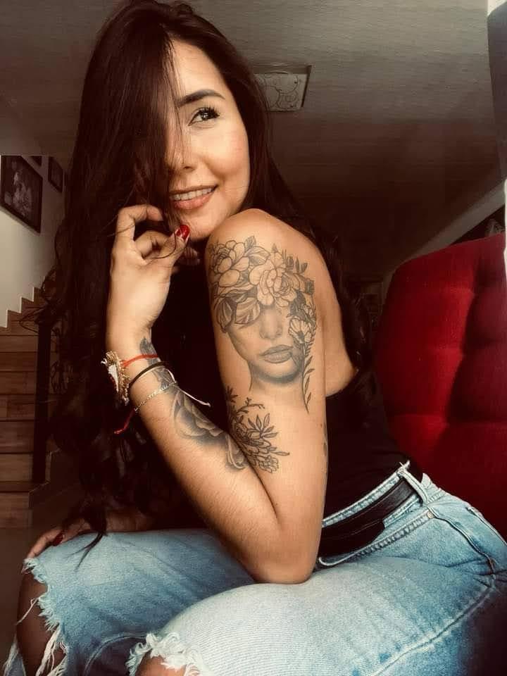 691386949: Chica busca chico en Madrid