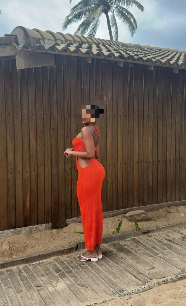 692455357: Chica busca chico en Vizcaya