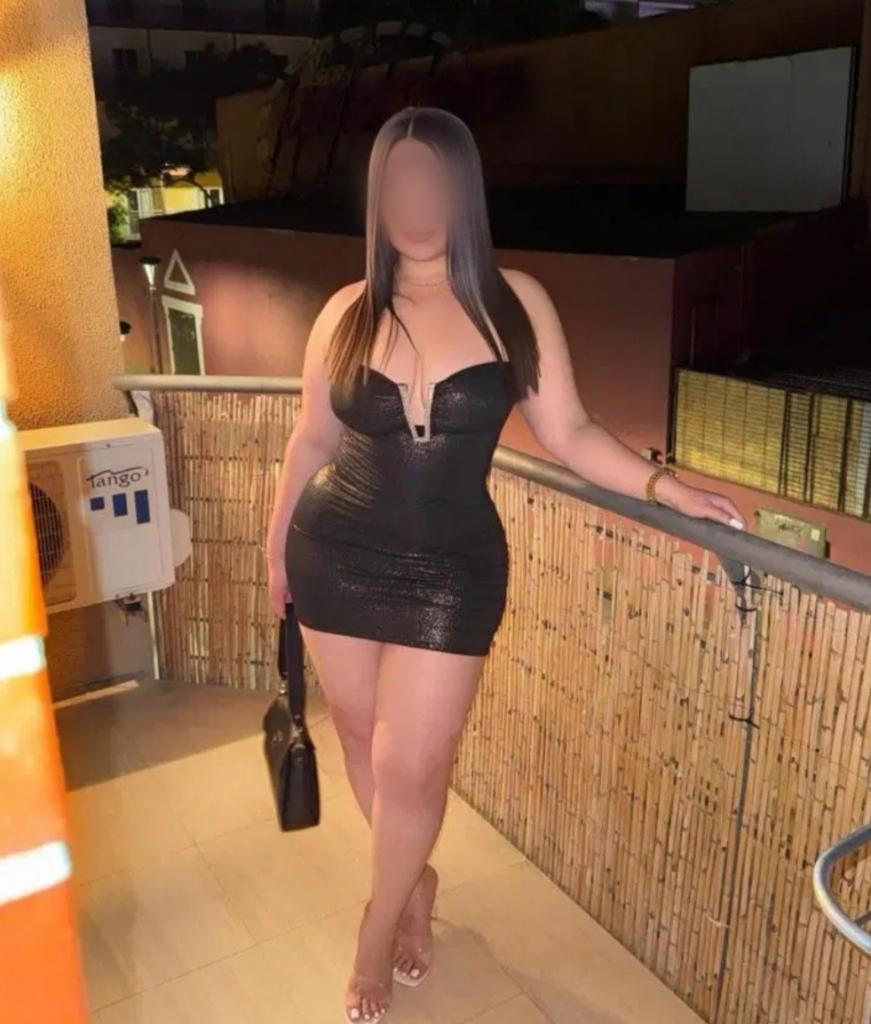 613771658: Chica busca chico en Pontevedra