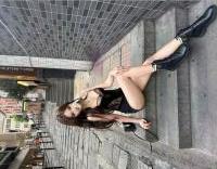 647278055: Chica busca chico en Valencia