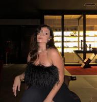 613926137: Chica busca chico en Barcelona