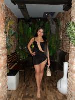 614625235: Chica busca chico en Barcelona