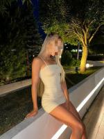 657960732: Chica busca chico en Málaga