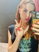 633303640: Chica busca chico en Madrid