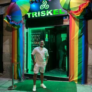 Chico busca chica en Madrid: 