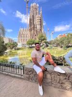 643564317: Chico busca chica en Madrid