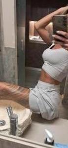 Chica busca chico en Sevilla: Chica busca chico