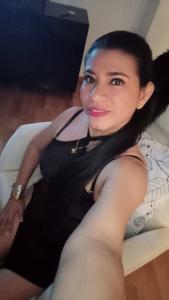 613582111: Chica busca chico en Alicante