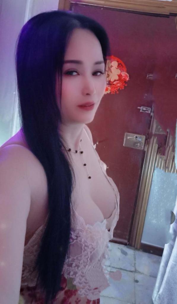 675444567: Chica busca chico en Madrid