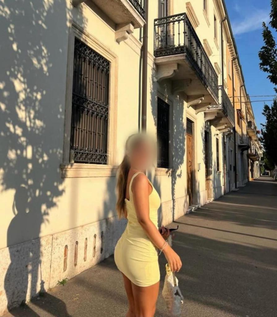 622161667: Chica busca chico en Almería