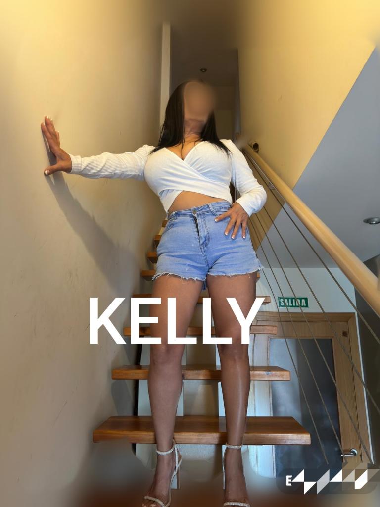 670052209: Chica busca chico en Almería