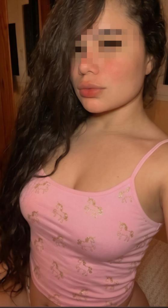 Chica busca chico en Tenerife: 